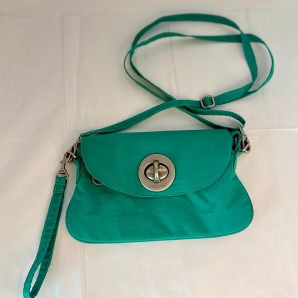 🌸baggallini pre-owned green Crossbody Bag with Silver Accents - Picture 1 of 6